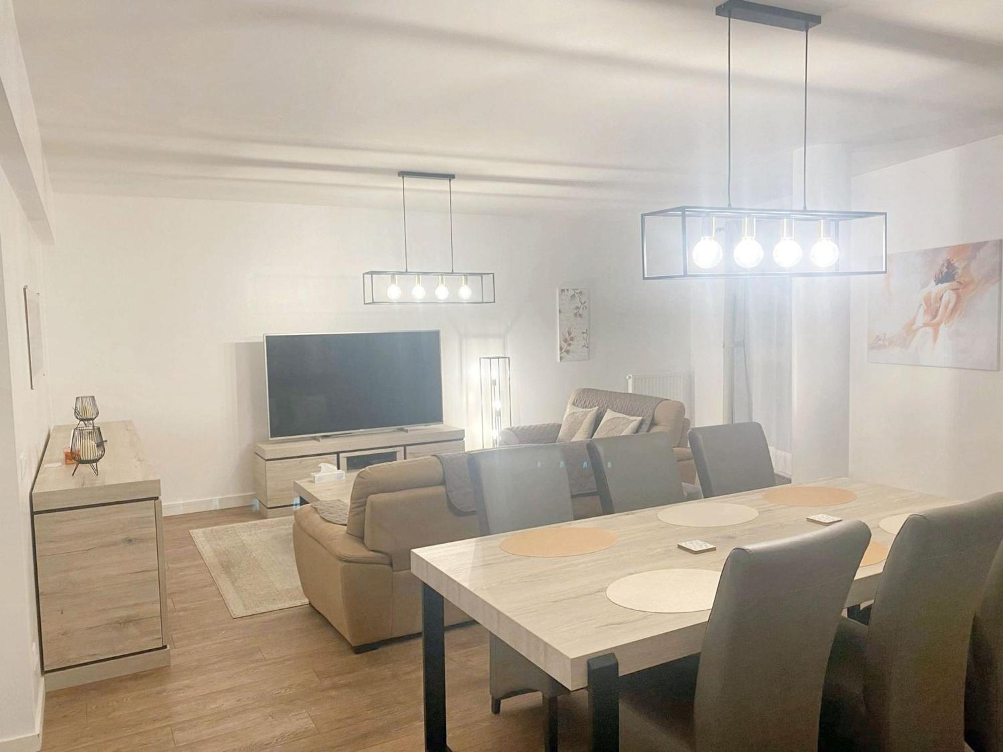 Modern In Cureghem Anderlecht 134 M² + Terrace * Brussel