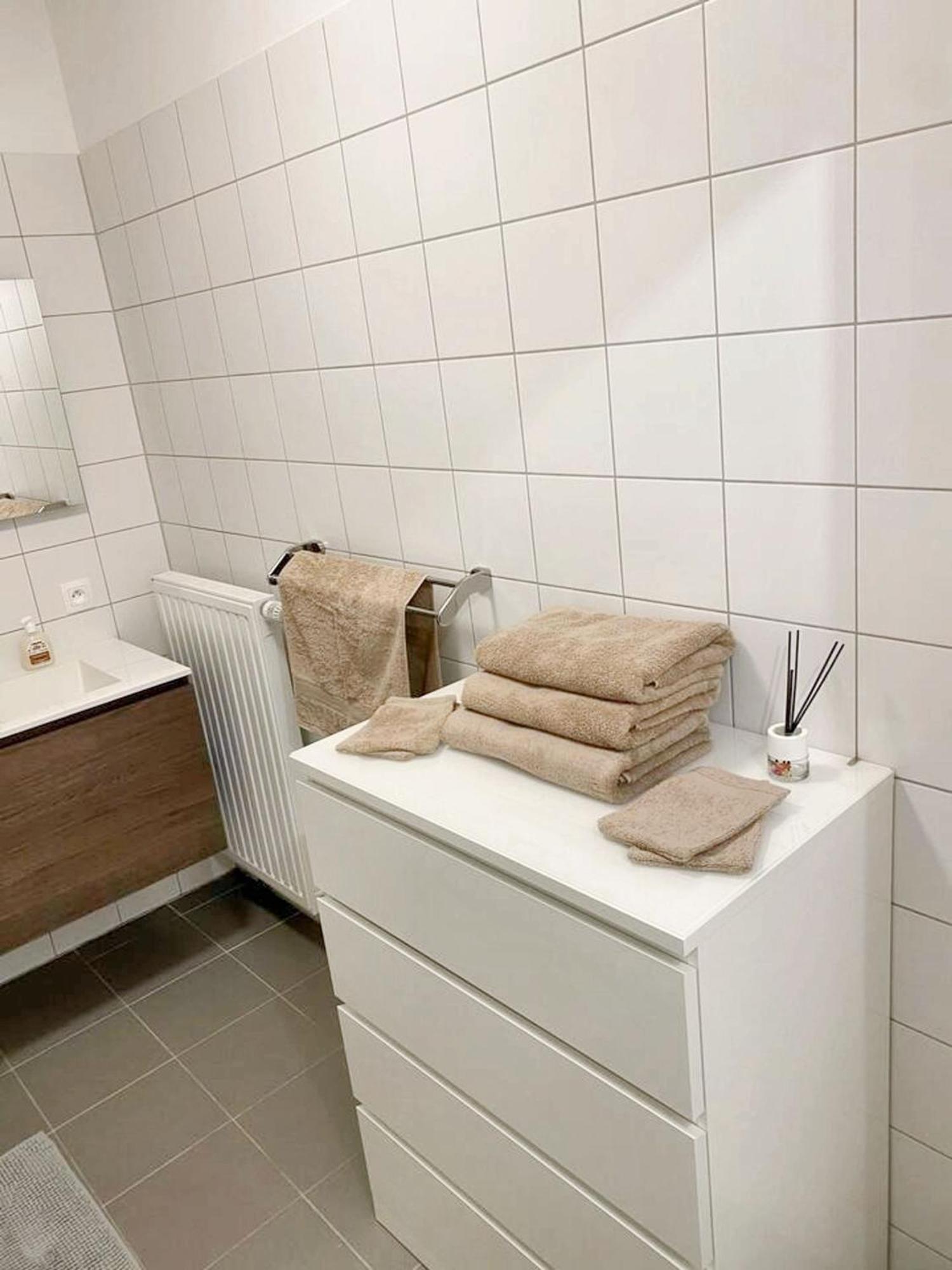 Modern In Cureghem Anderlecht 134 M² + Terrace Appartement *