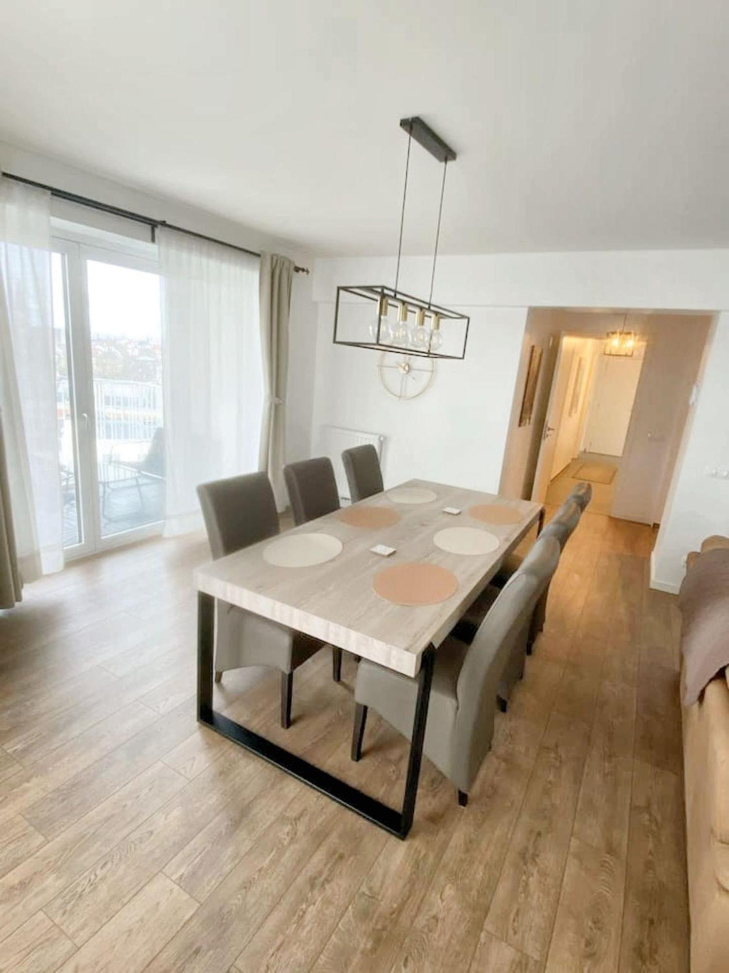 Modern In Cureghem Anderlecht 134 M² + Terrace Brussel